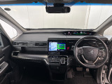 見通しの良い運転席回りとなっておりますので安心して運転をして頂けます!窓が大きいので明るく開放的な室内です