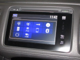 ナビゲーションは純正メモリーナビを装着しております。AM、FM、CD、DVD再生、Bluetooth、フルセグTVがご使用いただけます。初めて訪れた場所でも安心ですね!