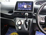 神奈川でお車を探すなら リバーサイド 。当店では在庫数800台展示中となります。残価設定型ゴジュッパローンをメインで販売しており月々のお支払いをお安く高年式車を乗りたい方へ是非ご検討ください。