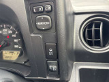 停車時の電動格納ミラーです
