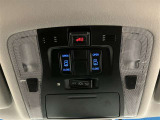 運転席天井部のサテライトスイッチです。