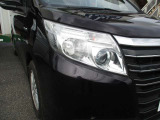 暗くなるとライトが点灯し、明るい時にはライトが自動で切り替わるオートライト。消し忘れにも、付け忘れにも安心な機能