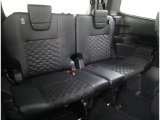 当社でご購入していただいた全ての車両はご納車前に、しっかり点検・整備してからのご納車になります。点検部位はエンジンオイル交換・ワイパーゴム・ブレーキ点検・調整・その他を確認の上ご納車致します。
