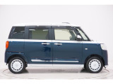 県内13店舗にて常時500台以上ダイハツ車を展示中です。見て、触って、納得のいく一台をぜひ見つけてください。