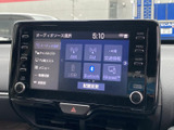 多彩な機能を搭載したオーディオ画面。ナビゲーションやオーディオ操作を直感的に行えます。快適なドライブをさらに楽しめます。