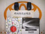 スマートキー付。取扱説明書とメンテナンスノートもあります☆品質評価シート付いてます!トヨタ認定中古車ライト!!