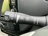 雨の日でもクリアな視界を確保し、安全運転をサポートします。操作も簡単で、すぐに使いこなせるでしょう。