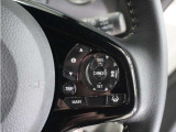 ◆アダプティブクルーズコントロール◆予め設定した車速内でクルマが自動的に加減速。前走車との適切な車間距離を維持しながら追従走行します。【LKAS】車線維持支援システムでステアリング操作を支援。