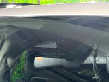 【トヨタセーフティセンス】走行中に前方の車両等を認識し、衝突しそうな時は警報とブレーキで衝突回避と被害軽減をアシスト。より安全にドライブをお楽しみいただけます。