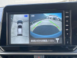 アラウンドビューモニター装備☆上から見たような画面で車庫入れも縦列駐車も安心です♪