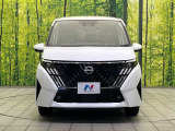 弊社では、全車『修復歴なし』のお車のみ取り扱っております。専任バイヤーによる厳選した仕入れの後、入庫後の車両チェックを行い、ネクステージが認定した高品質な中古車をご提供しております。