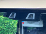 【スズキ セーフティサポート】走行中に前方の車両等を認識し、衝突しそうな時は警報とブレーキで衝突回避と被害軽減をアシスト。より安全にドライブをお楽しみいただけます。