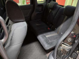専属スタッフが、お車の内装、外装の仕上げを行っております。納車前にもう一度チェックを行いまして納車をさせていただいております。