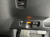 高速の出入りを楽にできるETC車載器付きです。