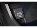 シガーソケットが付いているので、車から電源を取ることが出来ます!