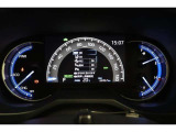 マルチインフォメーションディスプレイ付きのメーターです!エコ運転へ導く多彩な情報を表示してくれます。