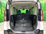 普段のお買い物や通勤、送迎等に十分な荷室スペースを確保しております。セカンドシートを倒すと、大きな荷物の積載も可能です♪