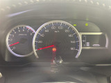 【スピードメーター】メーターがシンプルで見やすく運転しやすいですね。