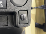 ご納車後の定期的点検に合わせて、「エンジンオイル&フィルター交換」を行うお得なメンテナンスパッケージの「安心メンテナンスパック」をおすすめしております。詳細については当店スタッフまでお尋ねください。