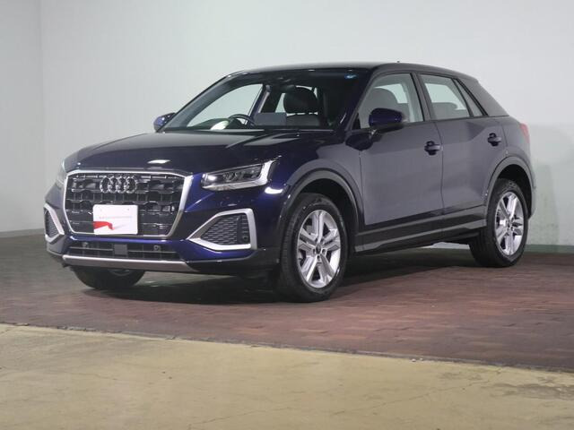 Q2 35 TFSI アドバンスド 