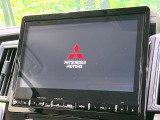 【純正10.1インチナビ】人気の純正ナビを装備しております。ナビの使いやすさはもちろん、オーディオ機能も充実!キャンプや旅行はもちろん、通勤や買い物など普段のドライブも楽しくなるはず♪