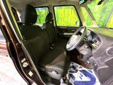 運転席シート廻りは使用感も少なく、良好な状態となっています。丁寧に使われていたことがよくわかりますね。