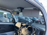 清潔な店内でスタッフ一同お出迎えいたします。
