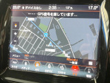 ●純正ナビ:一体感のあるナビは、高級感ある車内を演出してくれます。Bluetooth再生などオーディオ機能も充実しておりますので、運転もより楽しめます♪