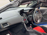運転廻りの画像です!操作スイッチ類もキレイな状態です。専門スタッフが内外装を清掃・きめ細かい箇所までクリーニングしています。