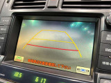 【バックカメラ】運転席から画面上で安全確認ができます。駐車が苦手な方にもオススメな便利機能です。