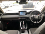 【インパネ全体】手が届きやすく、どなたでも運転しやすいです。シンプルで使いやすい設計になっています!