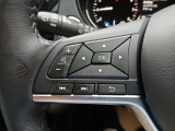 ステアリングスイッチ 手元でオーディオ操作やメーター内の車両設定を行えます!