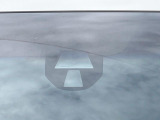 【シティブレーキアクティブシステム】低速走行中に前方の車両等を認識し、衝突しそうな時は警報とブレーキで衝突回避と被害軽減をアシスト。より安全にドライブをお楽しみいただけます。