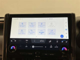 いまや必須装備「ナビゲーション」搭載!知らない場所に、スイスイッとドライブ。なんて便利な機能でしょうか?もう、これなしではハンドルを握れませんね!でも、運転中の操作は危険ですのでご注意ですね♪