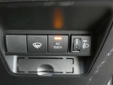 非常時やキャンプなどに役立つAC100Vコンセント付きです。