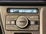車内空調は&rdquo;AUTOエアコン&rdquo;にお任せ。運転に集中出来ますよ!