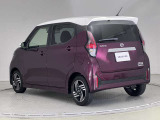 【ワイド保証】日産販売店の中古車には、無料で保証が付いています。走行距離無制限で、無料保証期間は1年間から。品質に自信があるから実現した、日産ならではの保証です。