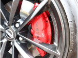 当店ではスポーツグレードや人気車種・上級グレードを主に仕入れ強化しております!中古車でお買い得感あるお車展示中となっておりますのでお客様のご来店、お見積もり依頼お待ちしております。