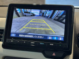 バックカメラももちろんついておりますので駐車時も後方が確認できて安心ですね!