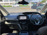 セレナ 2.0 ハイウェイスターV 4WD 