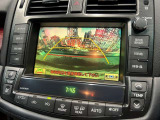 【バックカメラ】運転席から画面上で安全確認ができます。駐車が苦手な方にもオススメな便利機能です。