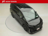 両側パワースライドドア付きだから、狭い駐車スペースなどでの乗り降りラクラク♪小さなお子さまのいるご家庭には嬉しい装備です。