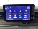 ドライブの必需品。見やすい・使いやすいHonda純正のメモリーナビを搭載。Bluetooth機能もついているのでお持ちのスマートフォンと連携させて、さらに便利に利用が可能です。