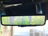 【デジタルインナーミラー】後席の大きな荷物や同乗者で後方が確認しづらい時でも安心!カメラが撮影した車両後方の映像をルームミラー内に表示。クリアな視界で状況の確認が可能です!