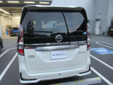 リアです。スタンダードな感じで嫌味が無くていいですね