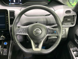 【ステアリングスイッチ】運転中、前方から目線をそらすことなく、オーディオ等の操作が可能な便利機能!安心&快適なドライブを演出してくれます♪