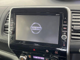 【大画面ナビ】人気の大型9インチナビを装備。存在感のある大画面はインパクト大!ナビ利用時のマップ表示は見やすく、テレビやDVDは臨場感がアップ!いつものドライブがグッと楽しくなります♪