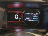 【メーター】オシャレで見やすいディスプレイです!スピードの出しすぎには注意して安全運転でお願いしますね!