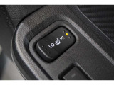 シートヒーター装備付き車!!座席に埋め込まれた電熱線によりシートを暖めることが出来る装備で、温められたシートは、寒い冬には最適です!!
