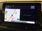 アップルカープレイ、アンドロイドオート対応ギャザズナビ搭載です。知らない道も安心ですね!